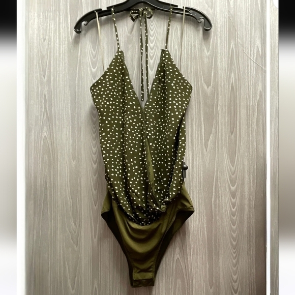 Escape by Blu Pepper Olive Green  White Polka Dot Surplice Front Bodysuit Size L - Picture 1 of 8